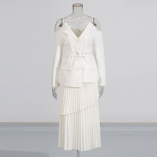 SET78Y Off-Shoulder Suit Top & High-Waist Pleated Skirt Set