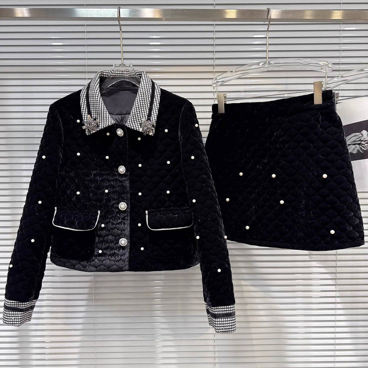 SET274Y Velvet Embossed Short Down Jacket and Skirt Set