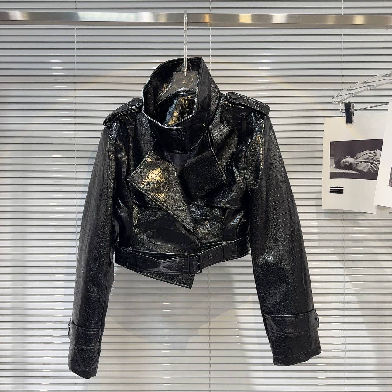 SET183Y Croc-Textured PU Lapel Jacket & Zipper Skirt Set