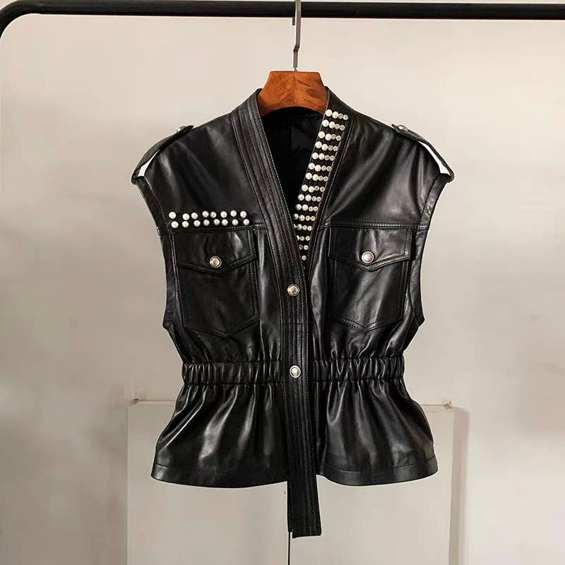 VE26L Pearl-Trimmed Lambskin Vest ¨C Sleeveless & Sculpted