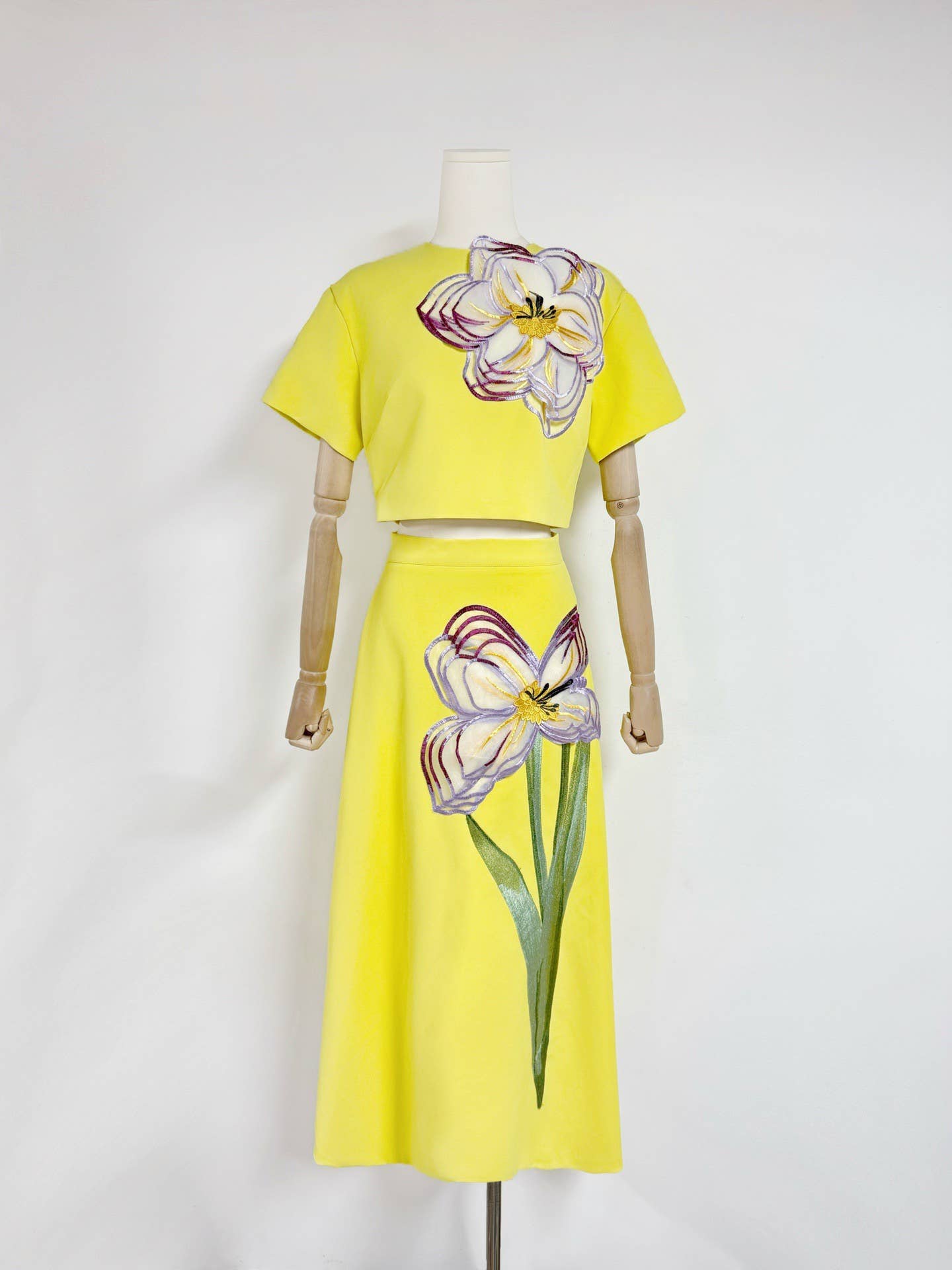 21Y Retro Floral Embroidered Short Sleeve Top & Skirt Set